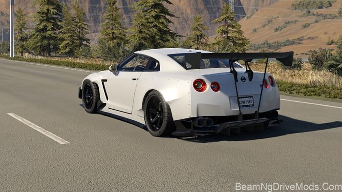 BeamNG Nissan GT-R (R35) 6
