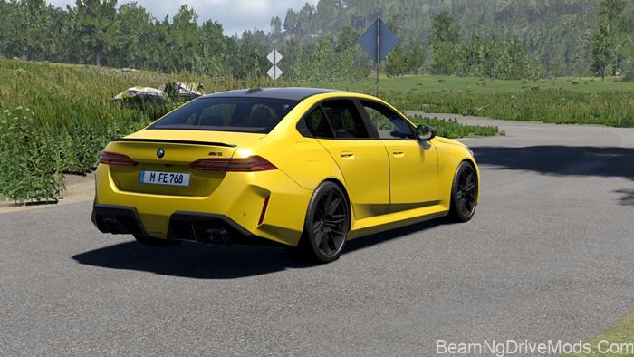BeamNG BMW M5 G90 6
