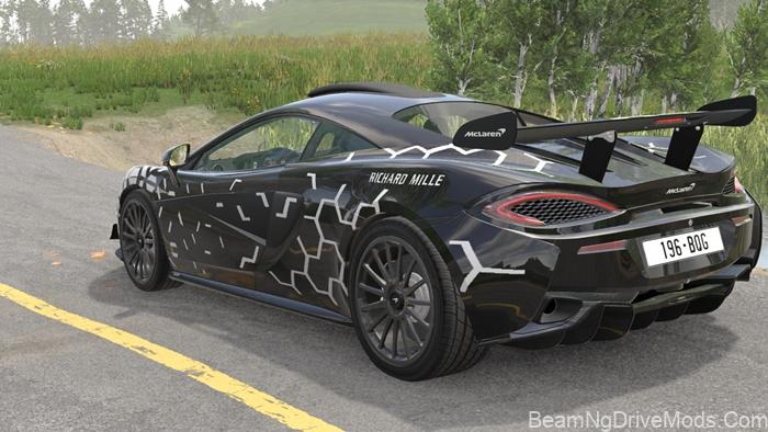 BeamNG McLaren 620R 3