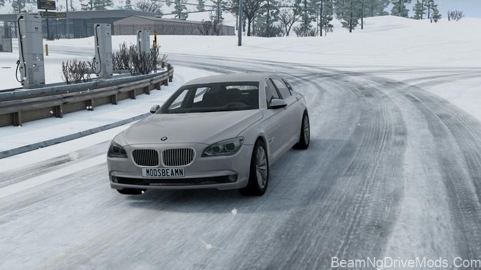 BeamNG BMW 7-Series (740Li)