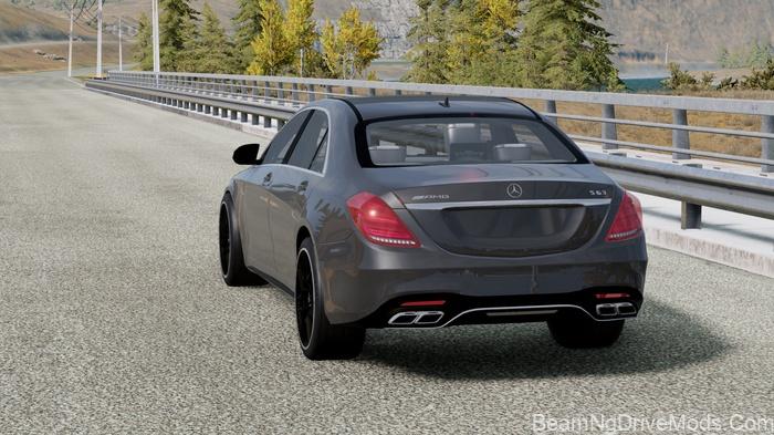 BeamNG Mercedes-AMG S 63 Lang (W222) 2017 3