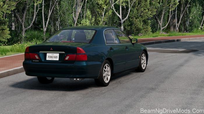 BeamNG 1995 Mitsubishi Diamante 3