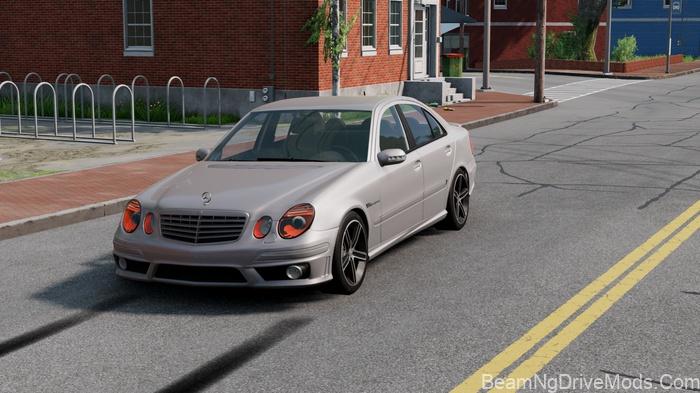 BeamNG Old Mercedes-Benz E-Class W211