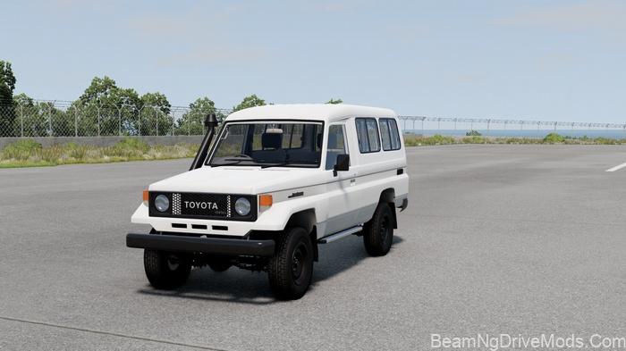 BeamNG Toyota Land Cruiser 75 (0.38)