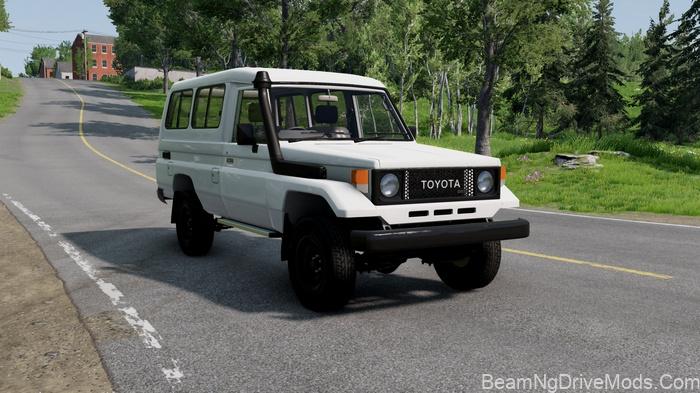 BeamNG Toyota Land Cruiser 75 3