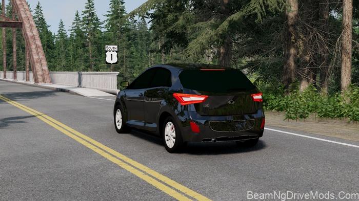 BeamNG Hyundai i30 2015 4